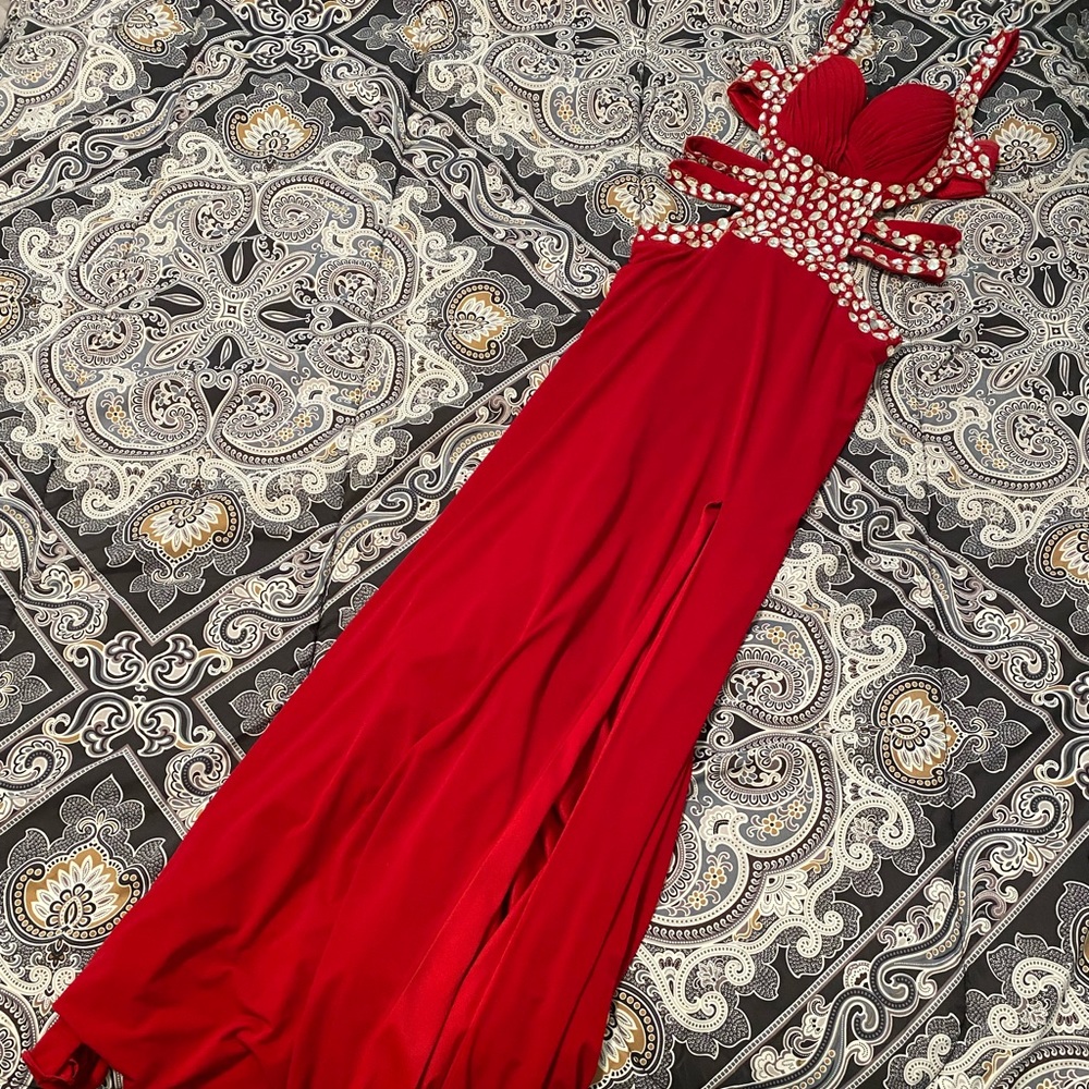 Red Dazzling Prom Dress